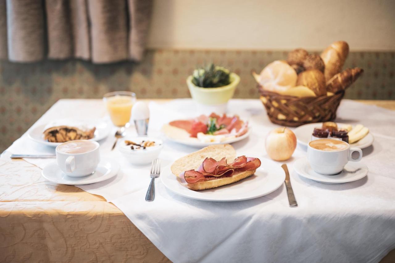 Hotel B&B Frohsinn Badia Kültér fotó