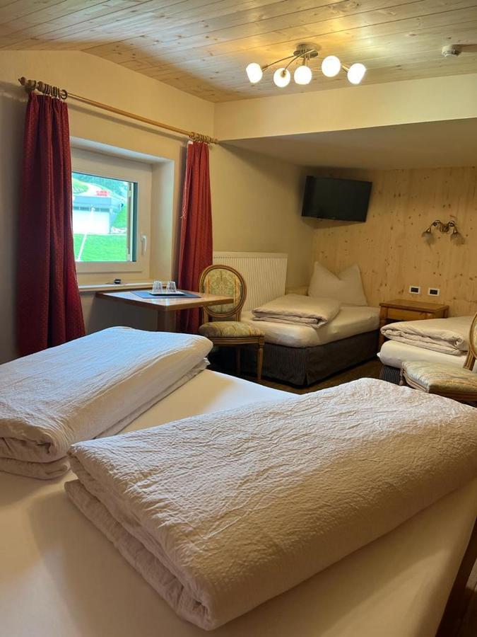 Hotel B&B Frohsinn Badia Kültér fotó